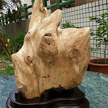 ~紫雲齋水晶~ 精選極品【20.高油脂越南惠安沉香殼擺件】 歷史價格詳細信息