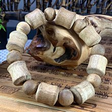 天然越南芽莊沉香扇子折疊中國風黑老料沉香木男女古風流蘇隨身 歷史價格詳細信息