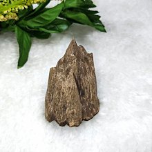 『純之香』越南惠安正區『沉水』隨形墜飾（附試水照） ARE0345 歷史價格詳細信息