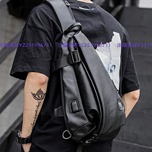 機車騎行斜挎包女日系挎包男士通勤揹包潮牌胸包運動騎行包男款 歷史價格詳細信息