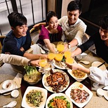 【悠遊網內湖店】週一 ~ 週四不加價! 高雄翰品酒店豪華套房住宿券(早餐+晚餐+愛河船票)*2特惠價只要 4,595元 歷史價格詳細信息