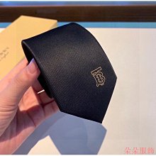 B寶莉 - 2024ss夏季新款牛仔褲，日常必備的完美之選，簡單大氣亦時尚有型，進口丹寧面料 ，重工洗水工藝，做工復雜工藝精湛輕松 NO80226 歷史價格詳細信息