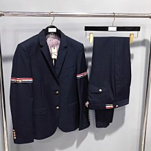 紐約潮牌◤Flight001◢ 5-in-1 USB萬國轉換插頭組 歷史價格詳細信息