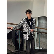 羅賓黑白森林 西裝外套 2色韓版設計感墊肩西裝外套男金屬裝飾簡約高級休閒西裝潮流（滿599元免運） 歷史價格詳細信息