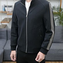 2024巴寶莉 BURBERRY（又面穿） 秋冬新款 經典格子連帽馬甲 爆版  臻選面料 更高檔次  高密度記憶拉絲里料  更加時 NO15887 歷史價格詳細信息