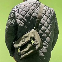 菱格紋棉服 日系氣質設計感 復古娃娃領寬鬆翻領厚實保暖外套 黑色 白色 韓系 正韓風格 SISTERXOXO KOREA 歷史價格詳細信息