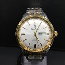 【金台鐘錶】GUCCI 虎頭相機包 綠紅背帶 斜背包 經典GG印花（9成新）476466 K9GVT 8856 歷史價格詳細信息