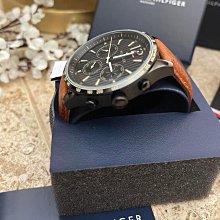 現貨TOMMY HILFIGER Baker 小鏤空黑色面錶盤 金色不鏽鋼錶帶 石英 男士手錶 1710447 歷史價格詳細信息