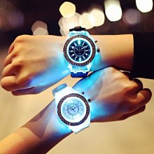 創意生日禮品實木取暖器烤腳器電火火爐電火桶新款暖腳器 歷史價格詳細信息