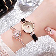 【熱賣精選】手錶  情侶錶新款潮流時尚女士大表盤個性手表高顏值三眼六針天鵝腕表套裝禮品 歷史價格詳細信息