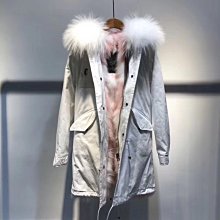 《巴黎拜金女》peekaboo中貓FENDI 襯蛇皮 兩用包33CM 中號 歷史價格詳細信息