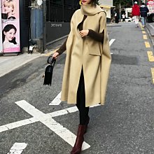 《巴黎拜金女》羊羔毛領邊燙金面料羽絨款保暖圍脖圍巾 歷史價格詳細信息