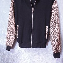 99元起標~Xin&Tai~無印藍色外套~SIZE:F 歷史價格詳細信息