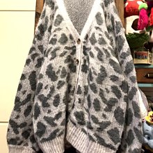 ++特價++新作入荷  日本購入  萬年不敗的一款  墨綠色蕾絲花柄棉質布料質感長版長裙  這件很美八~很修飾下半身! 歷史價格詳細信息