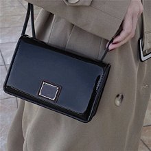 【FNACE】迷人耀眼時尚燙鑽夾腳拖鞋(綠色) 歷史價格詳細信息