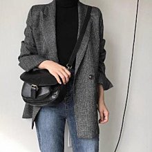 CC013 勳七+勳八 桐葉章徽章 銀章共2盒 歷史價格詳細信息