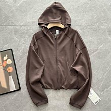 「嘎小姐的店」GGG - 2024/4月新款* 側邊拼色刺繡字母logo設計鬆緊腰圍棉短褲 - 淺卡其/黑 - 沒有尺寸表 歷史價格詳細信息