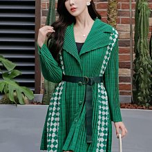 美糖樂#(預購)BP-375三宅風摺皺褶衣翻領印花排扣排釦外套/3色 歷史價格詳細信息