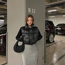 正韓 立領混紡針織外套 雙拉鍊 3色 YUPPIE 現貨出清 歷史價格詳細信息