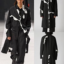YohjiYamamoto 2018AW 蛛網蜘蛛網雙重大衣山本耀司   Size：3無破損無污漬 售出不退換 右下角點擊查看原圖更清晰哦 歷史價格詳細信息