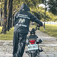 (I LOVE樂多)MOONEYES 騎士 兩件式雨衣 風衣 黑色款 價格比較,價格查詢,歷史價格詳細信息