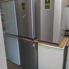 高雄 二手 冰箱 白鐵四門 半冷凍半冷藏 自動除霜 220V 特殊冰箱 同行價/高雄自取/無保固 東東編號1916 歷史價格詳細信息