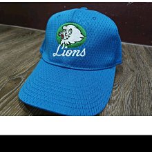 全新收藏品釋出 1/43 Porsche 718 Boxster S 全球限量版SPARK 歷史價格詳細信息