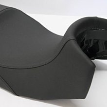 梁記零配件小舖  2013  2017  bmw- R1200GS TOPCASE 原廠後上行李箱 水冷鳥 歷史價格詳細信息