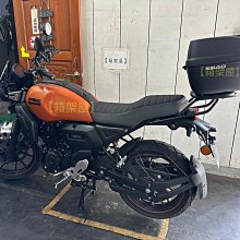 SHAD SH40 CARGO  貨架 機車 置物箱 漢堡箱 少用出清 無鑰匙 + 舒適後靠背 + 減震墊 歷史價格詳細信息