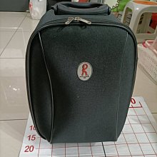 Roberta 18吋行李箱外掛勾加大海關密碼鎖硬殼360度旋轉避震防盜拉鍊 歷史價格詳細信息