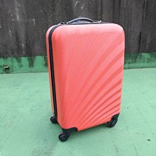 【玫瑰色二手書】《殼斗村的警察叔叔》中屋美和 維京_有遊戲頁/內頁微斑 歷史價格詳細信息