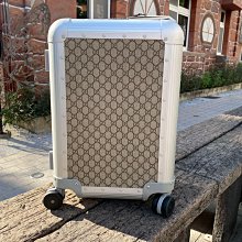 Gucci櫃臺贈品四件套（帆布袋、彩虹筆記本、筆和掛繩） 圖片均為實拍圖，原廠正品 購物袋尺寸：43×35cm 歷史價格詳細信息