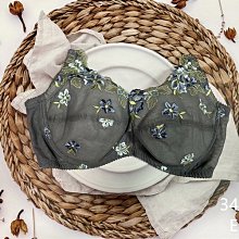 H罩杯 臺灣現貨 cosplay 偽娘變裝 cos義乳 假胸 假乳  矽膠填充 長款高領義乳 私密出貨 歷史價格詳細信息