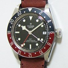 WATCHBAR/品牌：TSAR BOMBA 款式:REF:TB8218-03/材質:陶瓷&碳纖維/錶況:全新品 歷史價格詳細信息