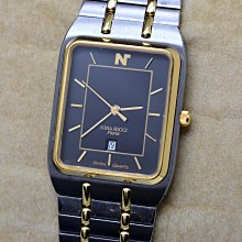 《寶萊精品》NINA RICCI 蓮娜麗姿金白圓型女子錶 歷史價格詳細信息