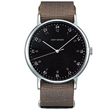 「1958 鐘錶城」三宅一生 ISSEY MIYAKE 三眼計時手錶(NYAD007Y)-黑框/42mm 歷史價格詳細信息