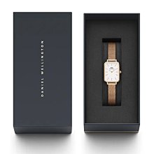 【Daniel Wellington】QUADRO PRESSED瑞典時尚品牌經典黑真皮方形腕錶-質感黑-20x26mm/DW00100435 歷史價格詳細信息